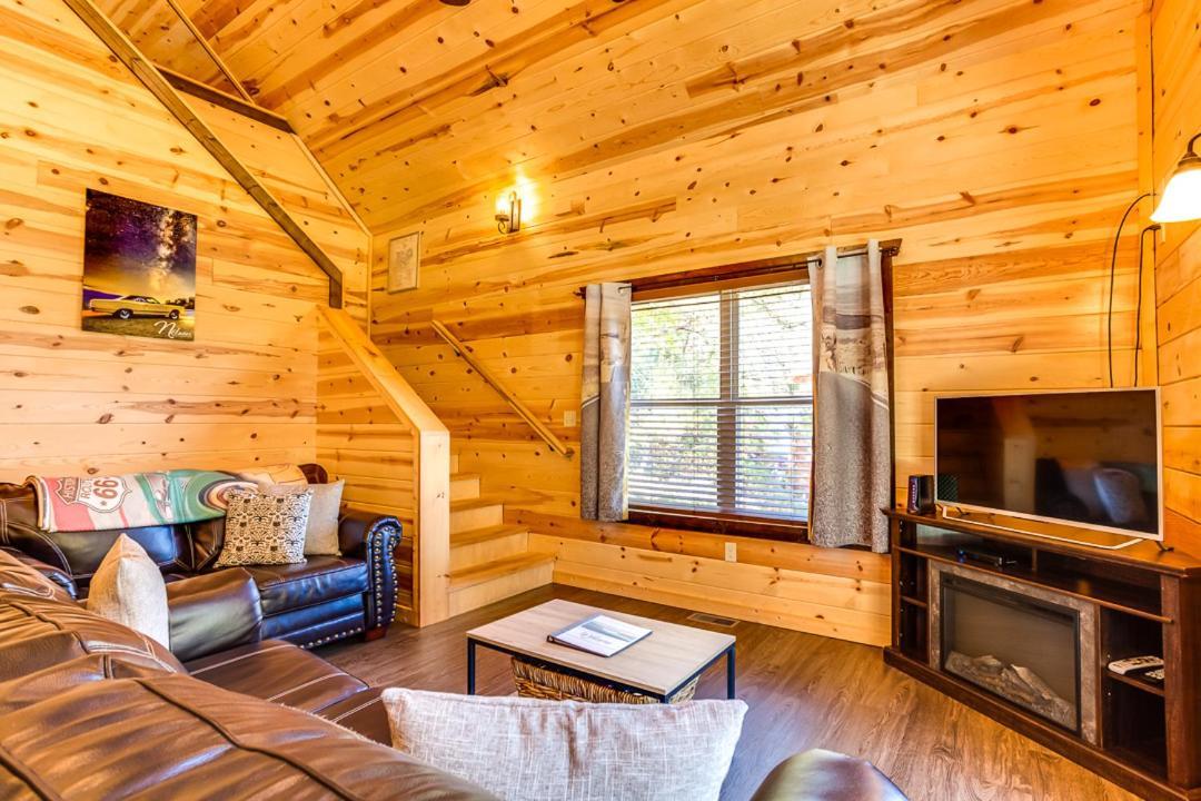 Route 66 Cabin Pigeon Forge Kamer foto
